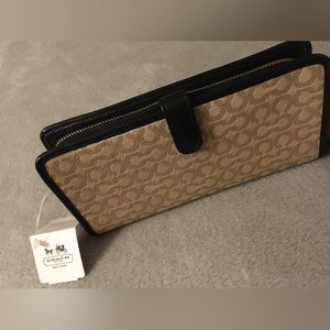 Coach Wallet NWT Tan and Brown with Black Leather interior